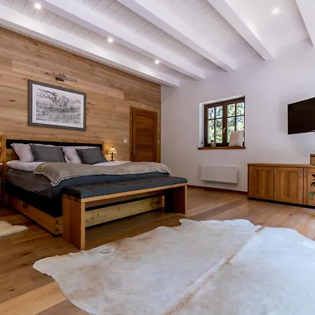 빌라 Waldhuette Telekes